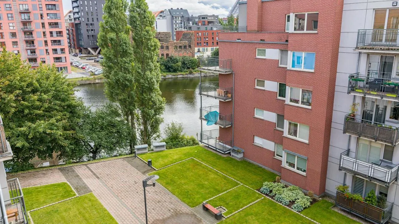 Comfy Apartments - Lastadia Lux Gdansk Poland